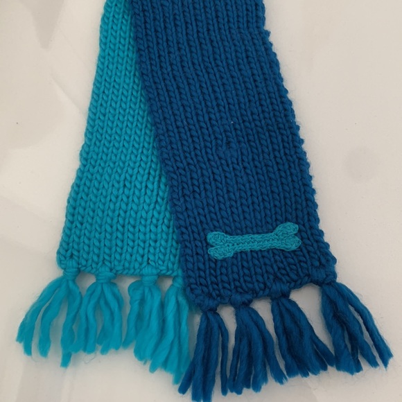 Set of 2 Paw print scarves - Picture 6 of 11